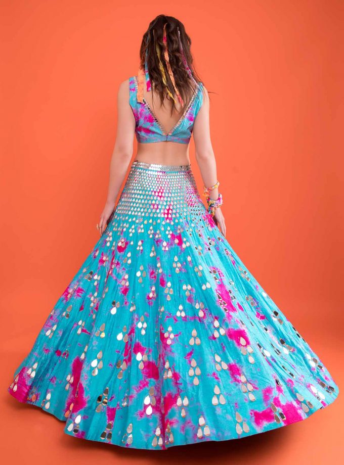 Aqua & fuschia falling drops