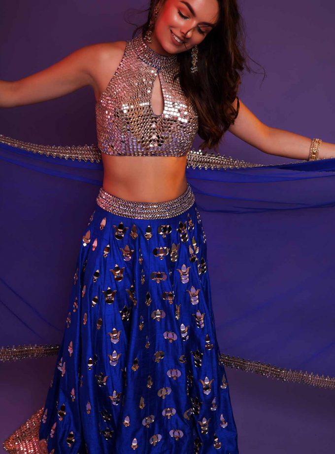 Neel Lehenga