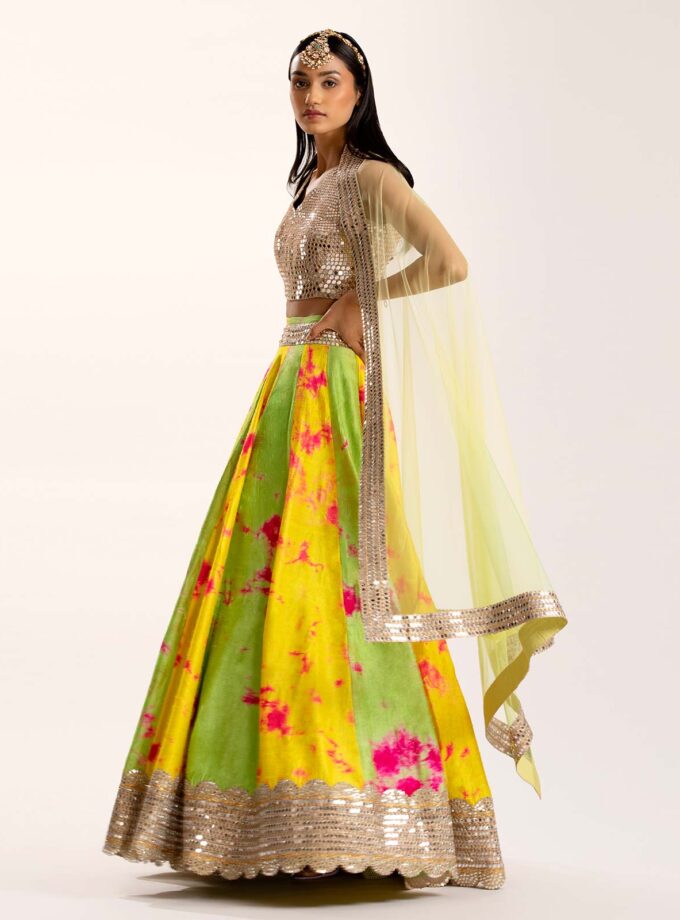 Lemony colour blocked lehenga